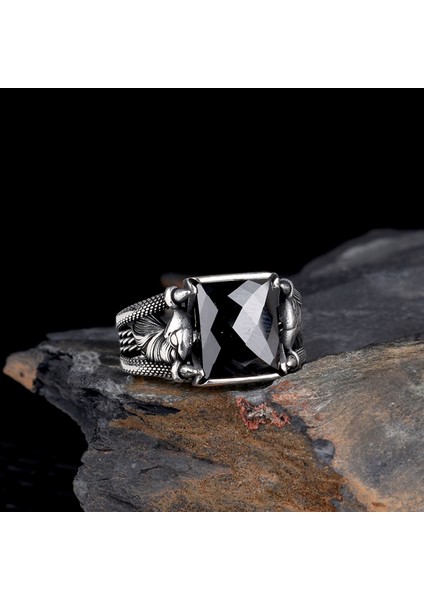 Zirkon Taşlı Kartal Model 925 Ayar Gümüş Erkek Yüzük modelleri