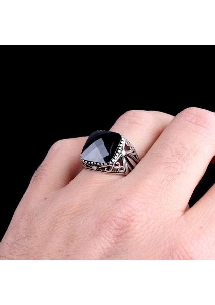 Siyah Renk Zirkon Taşlı 925 Ayar Gümüş Erkek Yüzük