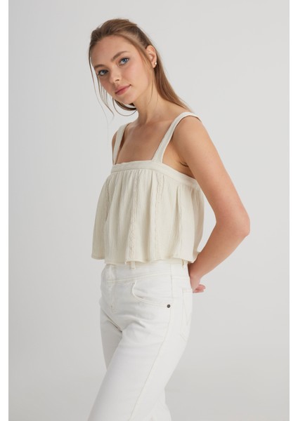 Relaxed Fit Geniş Kesim Kare Yaka Ekru Bluz