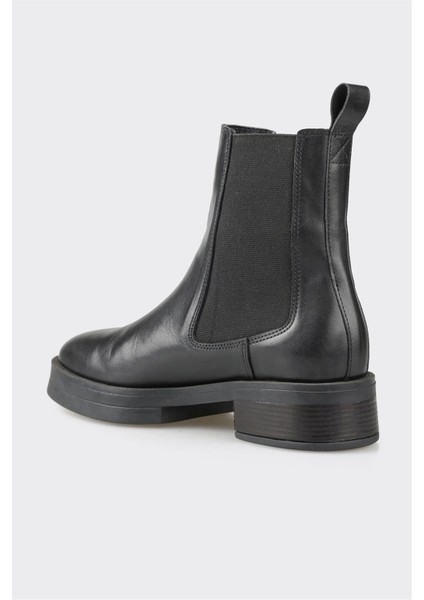 Siyah Deri Kadın Günlük Bot modelleri