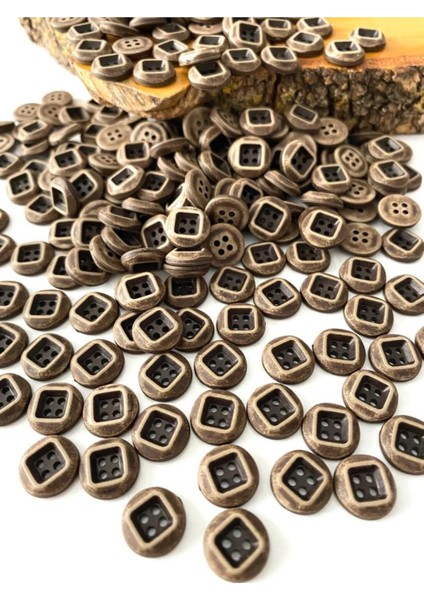 11,5 mm Kahverengi Kare Düğme (25 Adet)