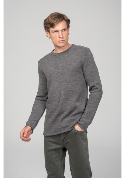 Erkek Sosis Yaka ve Kol Detaylı Klasik Mevsimlik Triko Kazak modelleri