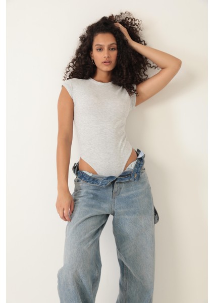 Gri Melanj Fitilli Görünümlü Bisiklet Yaka Kısa Kollu Çıtçıtlı Bodysuit- 2409
