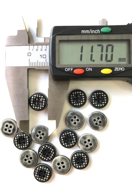 11,5 mm Siyah -Beyaz Dama Düğme(25 Adet) modelleri