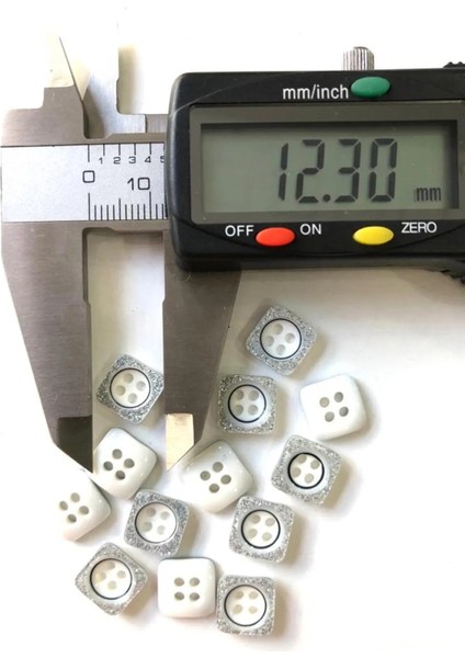 10 mm Simli Kare Düğme (25 Adet) fırsatları