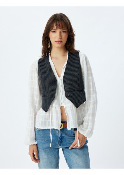 Yelek V Yaka Düğmeli Cepli Regular Fit modelleri