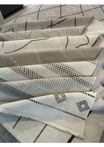 Cozy 03061E Bej Ekru Bohem Tarzı Halı fırsatları