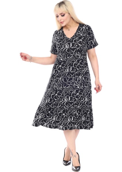 Butik Göğüsten Robalı V Yaka Kısa Kollu Siyah Çiçek Desenli Cepli Elbise