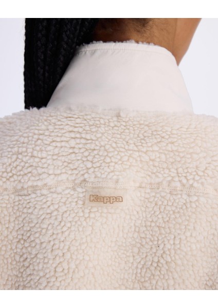 Logo Felax Tur Kadın Beyaz Comfort Fit Sherpa fırsatları