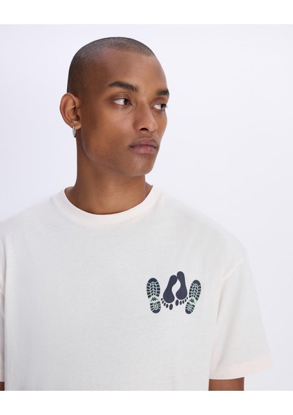 Authentic Authentic Graphik Pirat Erkek Beyaz Comfort Fit T-Shirt fiyatları