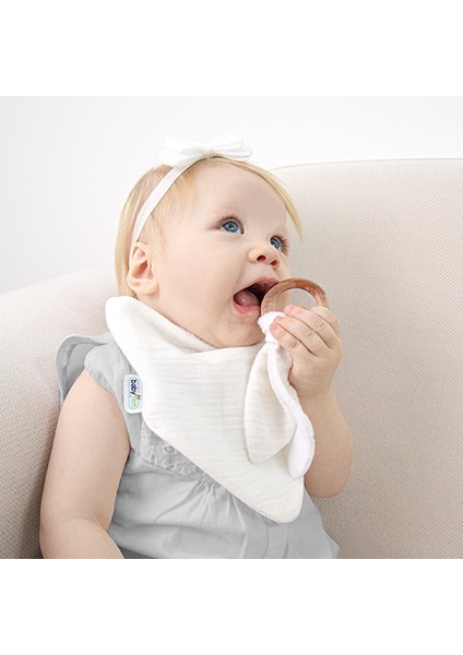 Babyjem Ahşap Diş Kaşıyıcılı Bürümcük Müslin Önlük 736 modelleri