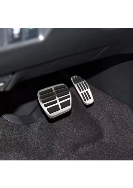 Nissan Teana Metal Otomatik Pedal Seti 2017-2023 fiyatları