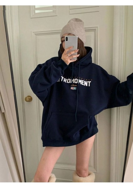 Kadın Lacivert Retromoment Baskılı Oversize Kapüşonlu Sweatshirt