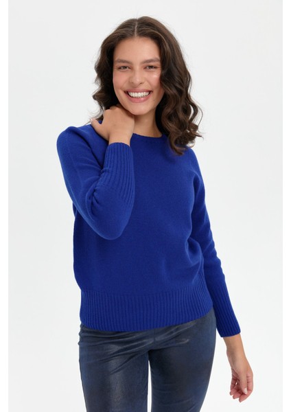 Kadın Sıfır Yaka Dikişsiz Eteği ve Kolu Uzun Lastik Yün Kazak K.s.mavi fırsatları