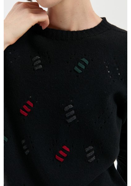 Kadın Sıfır Yaka Dikişsiz Yün Kazak Siyah fırsatları