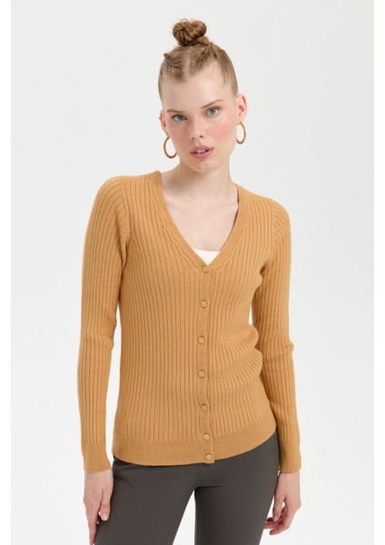 Kadın V Yaka Dikişsiz Hırka Camel fırsatları