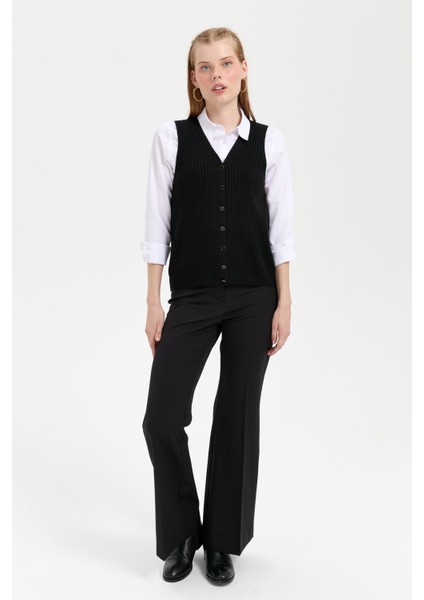 Kadın V Yaka Dikişsiz Yelek Siyah fırsatları