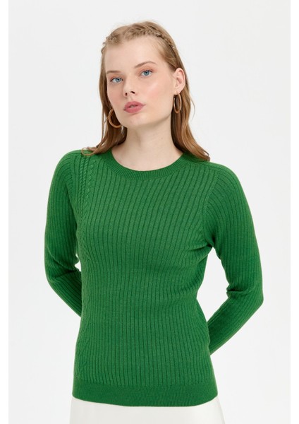 Kadın Sıfır Yaka Dikişsiz Önü Desenli Kazak K.yosun indirimleri