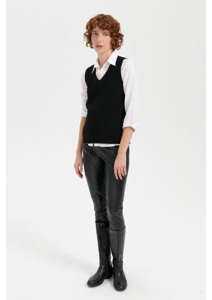 Kadın V Yaka Dikişsiz Süveter Siyah fiyatları