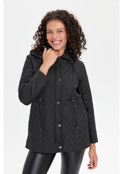 Kadın Kapüşonlu Beli Bağcıklı Kısa Kapitone Mont Siyah fiyatları