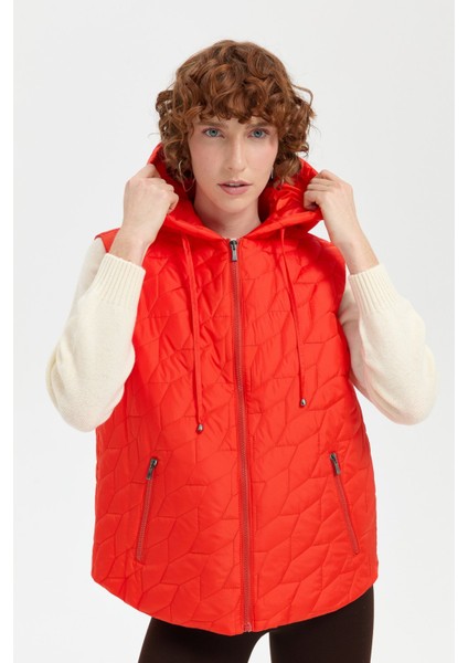 Kadın Kapüşonlu Yaprak Desenli Kısa Kapitone Yelek Oranj indirimleri