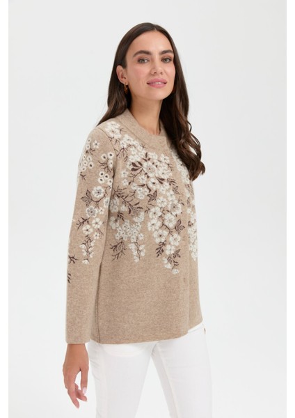 Kadın Dik Yaka Pıtırcık Çiçekli Yün Ceket K.bej indirimleri