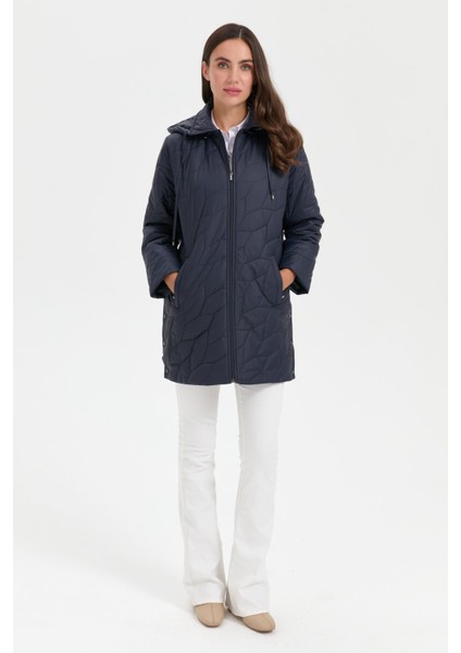 Kadın Polo Yaka Yanları Çıtçıtlı Yaprak Desenli Araboy Kapitone Kaban Lacivert modelleri