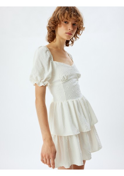 Balon Kol Elbise Mini Katlı Dokulu Volanlı