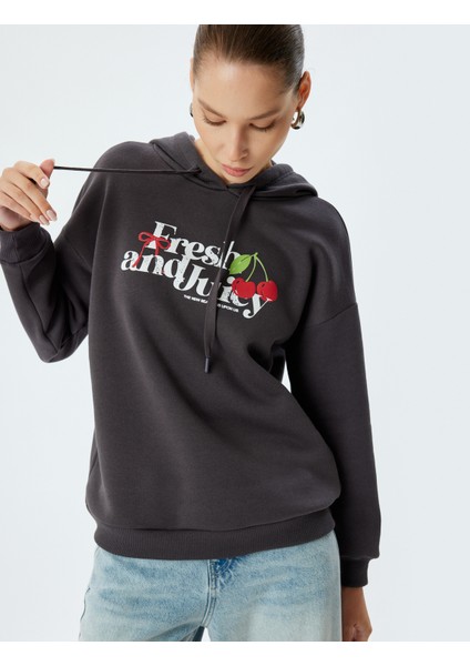 Oversize Sweatshirt Arkası Meyve Baskılı Kapüşonlu Şardonlu fiyatları