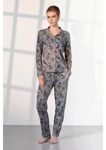 Kadın Çiçek Desenli Gri Gömlek T-Shirt Pijama Takımı 25K4030