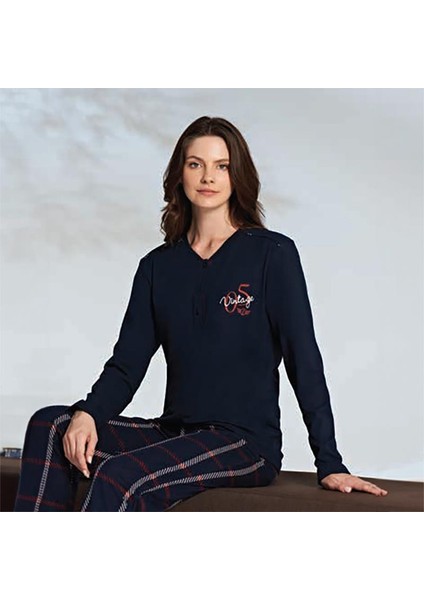 1213 Kadın Kışlık Üç Düğme Pijama Takımı
