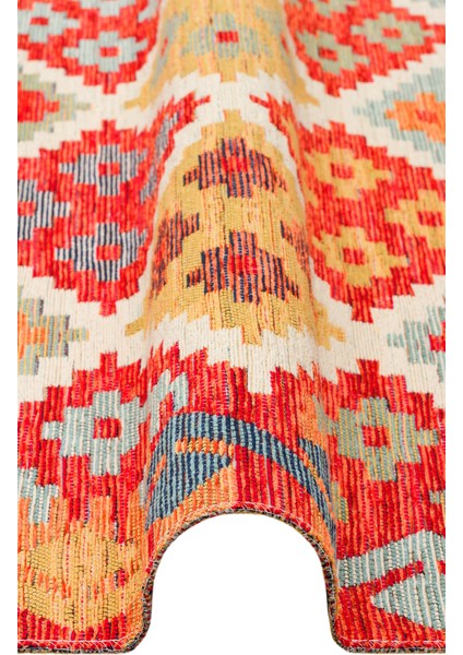 Nomad NMD05 Terra Pamuk Ile Üretilen Çift Taraflı Kullanıma Uygun Yıkanabilir Otantik Kilim fırsatları