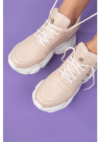 Gizli Dolgu Topuklu Baskılı Kadın Spor Ayakkabı fırsatları