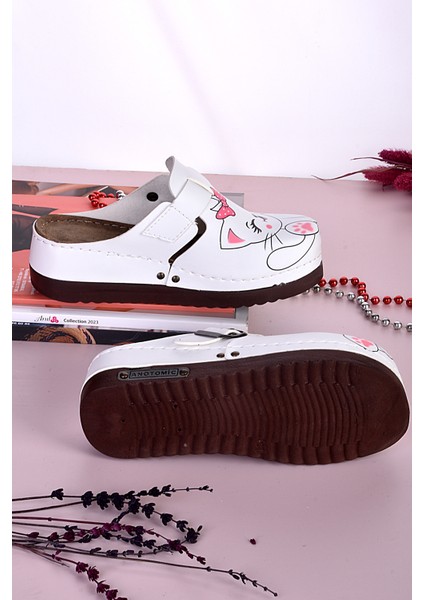 Mutlu Kedi Desenli Anatomik Terlik fırsatları