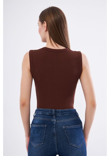 Kadın Kahverengi Fitilli Bisiklet Yaka Geniş Omuz Sıfır Kol Atlet fiyatları