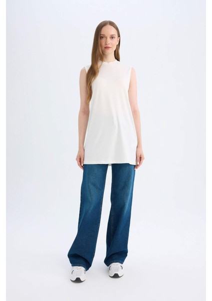 Siyah Regular Fit Bisiklet Yaka Kolsuz Basic Düz Tunik A8352AX24AU