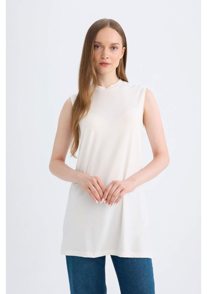Siyah Regular Fit Bisiklet Yaka Kolsuz Basic Düz Tunik A8352AX24AU