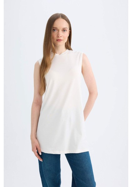 Siyah Regular Fit Bisiklet Yaka Kolsuz Basic Düz Tunik A8352AX24AU