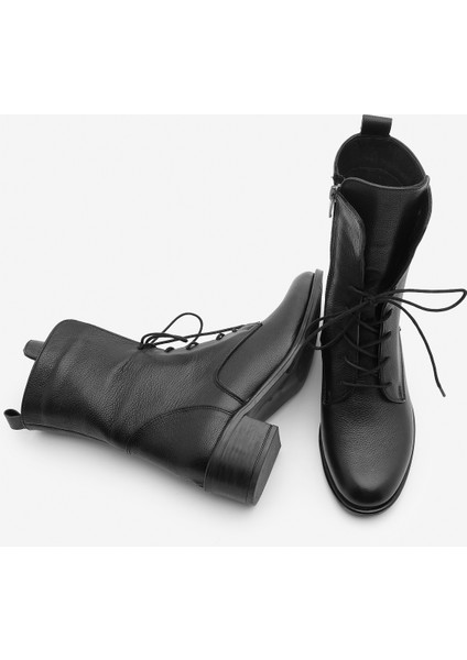 Kadın Hakiki Deri Postal Bot Bağcıklı Fermuarlı Klasik Günlük Bot Mek Siyah