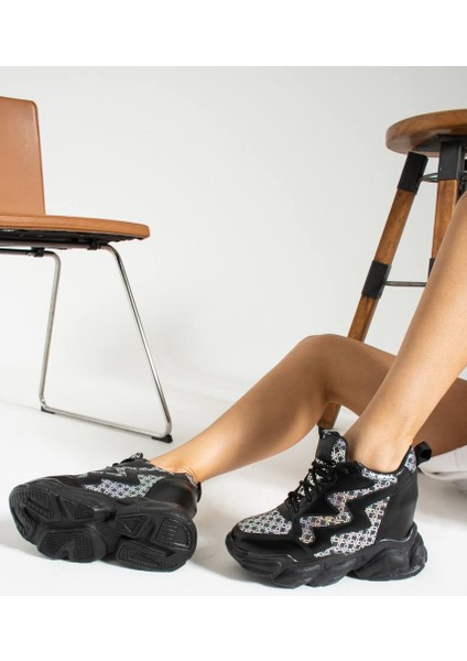 Dolgu Topuklu Kadın Spor Ayakkabı Yükseklik [10] Cm fiyatları