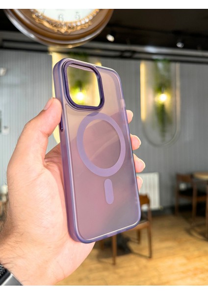 Iphone 14 Promax Uyumlu Sert Silikon Magsafe Özellikli Metal Kamera Çerçeve ve Metal Tuşlu Kılıf