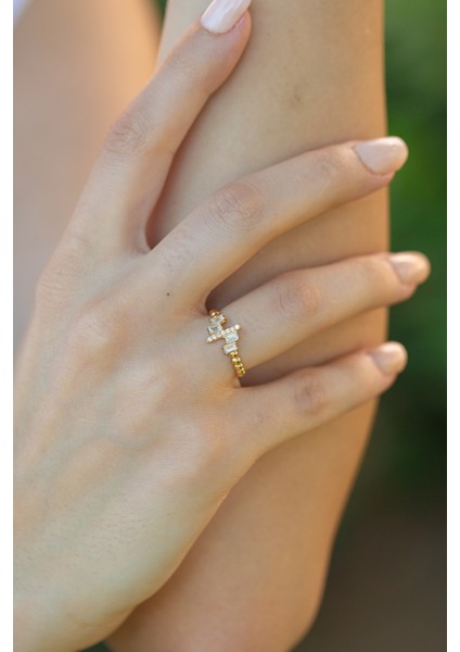 Taşlı Altın Yüzük CGKYZK0234