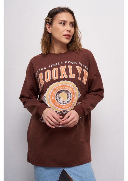 Kadın Düşük Kol Brooklyn Baskılı Sweatshirt