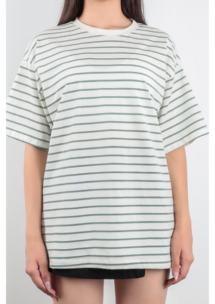 Çağla Yeşili Süprem Bisiklet Yaka Çizgili Kadın T-Shirt %100 Pamuk - 24805
