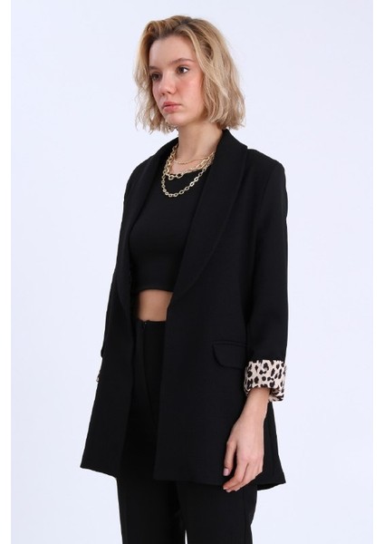 Leopar Desenli Blazer Ceket