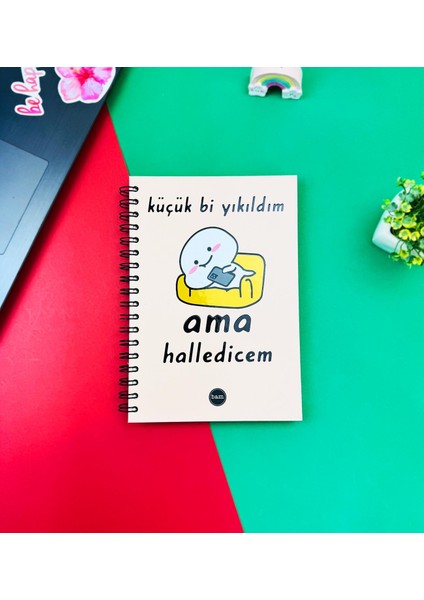 Küçük Bi Yıkıldım Tasarımlı Spiralli Defter