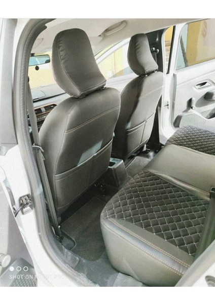 Dacia Sandero Stepway 2021. 2022 Arası Siyah Zemin Beyaz Nakışlı Taytüyü Taba Deri Siyah Deri Karış fiyatları