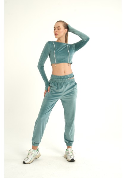 Zümrüt Kadife Eşofman Takımı