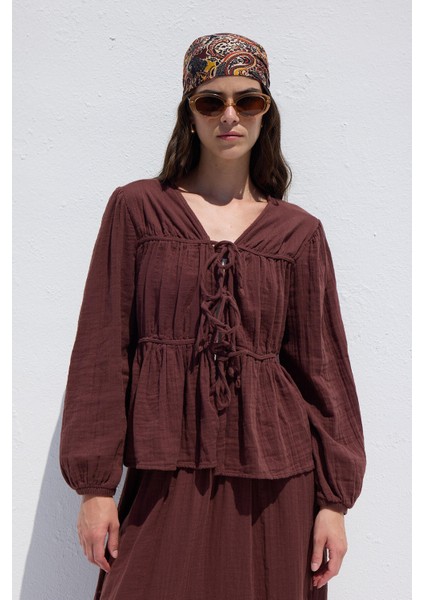 Bağlama Detaylı Müslin Bluz Bordo