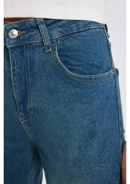 Comfort Mom Yüksek Bel Uzun Jean Yıkamalı Pantolon D4302AX24AU indirimleri